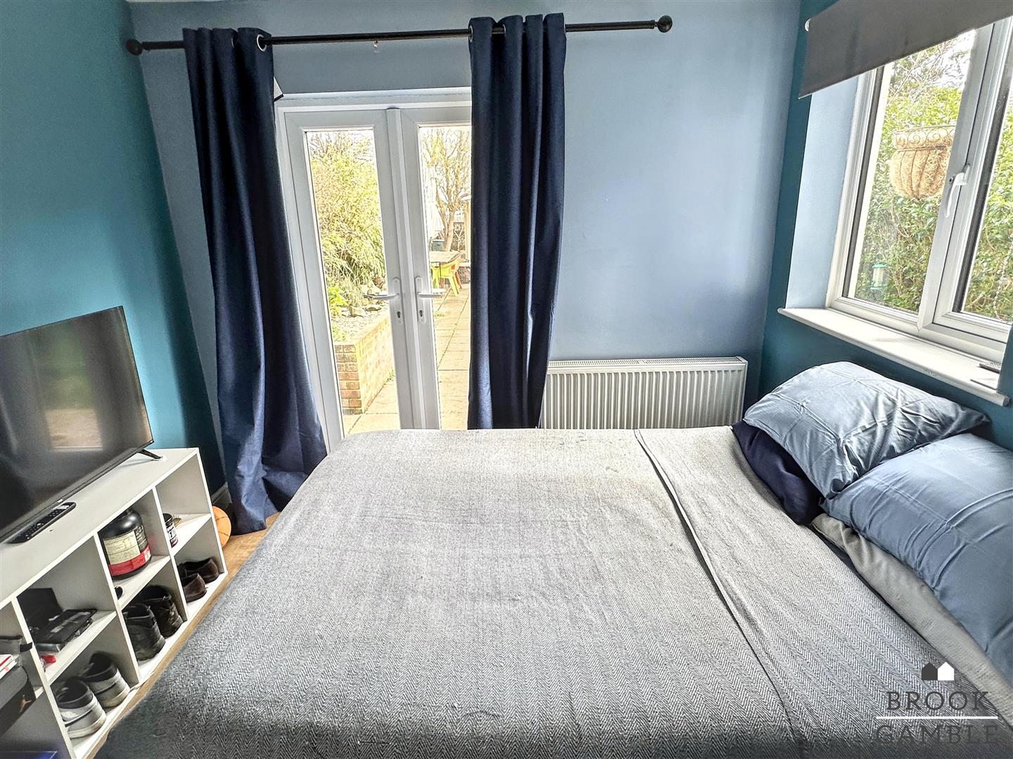 4 Bedroom House. Langney Rise in Eastbourne,  8